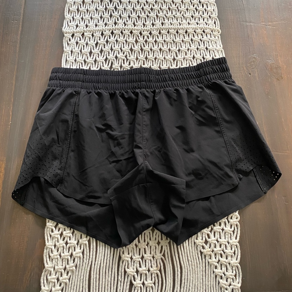 Athleta lined running shorts